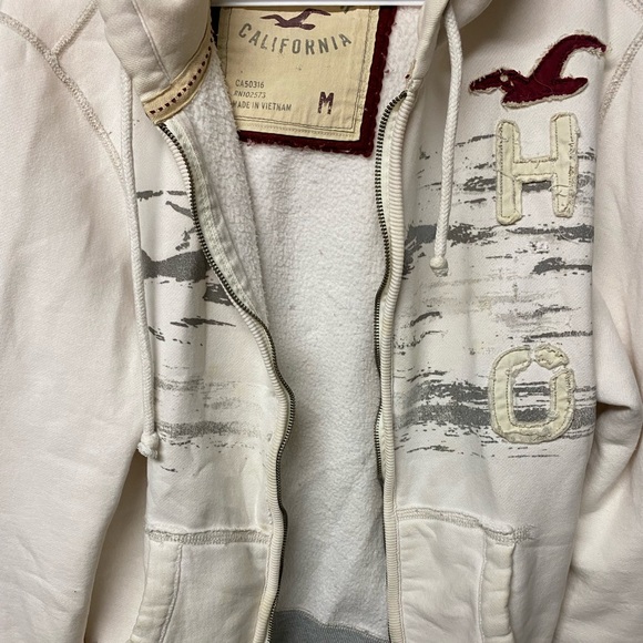 2/$20❤️- SHIRT | Men’s Hollister hoodie size medium - Picture 2 of 6